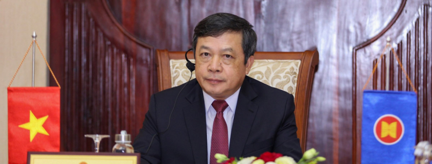 Thứ trưởng Bộ VHTT & DL Đoàn Văn Việt